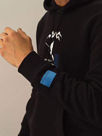 Xint Siyah Pamuk Dokulu Regular Fit Sweatshirt