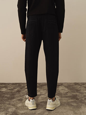 Xint Siyah Pamuk Dokulu Regular Fit Jogger Pantolon