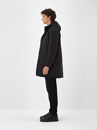 Xint Siyah Formunu Koruyan Regular Fit Mont