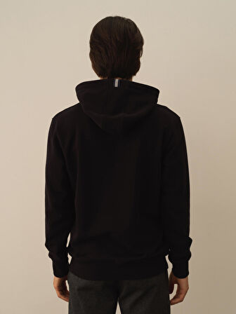 Xint Siyah Pamuk Dokulu Regular Fit Sweatshirt