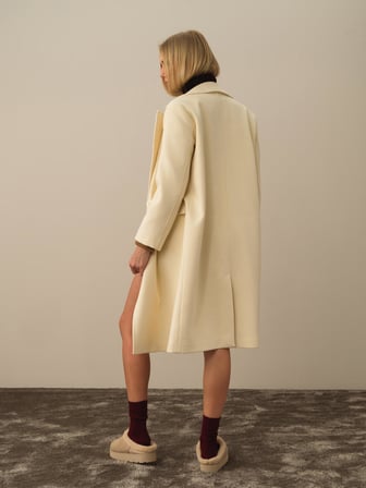 Xint Ekru Esnek Dokulu Oversize Kaban