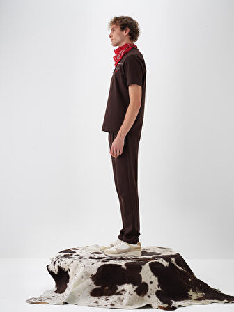 Xint Kahverengi Pamuk Dokulu Regular Fit Tişört