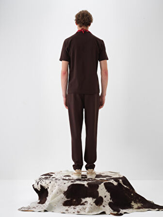 Xint Kahverengi Pamuk Dokulu Regular Fit Tişört