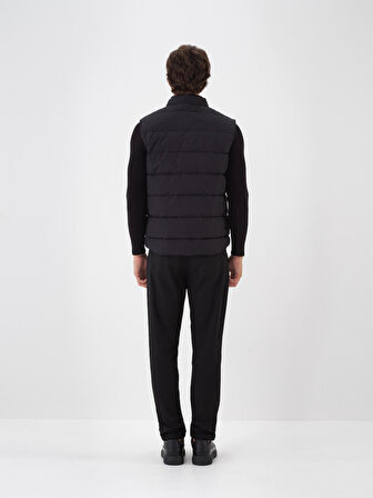 Xint Siyah Formunu Koruyan Regular Fit Yelek