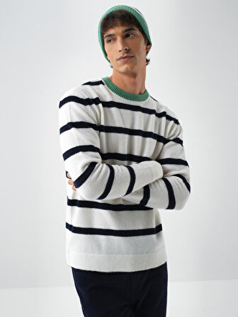 Xint Lacivert Yumuşak Dokulu Regular Fit Kazak