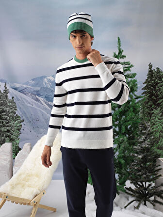 Xint Lacivert Yumuşak Dokulu Regular Fit Kazak