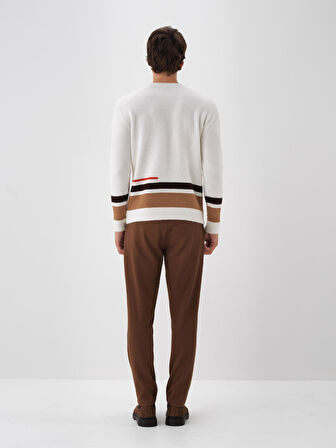 Xint Ekru Yumuşak Dokulu Regular Fit Kazak