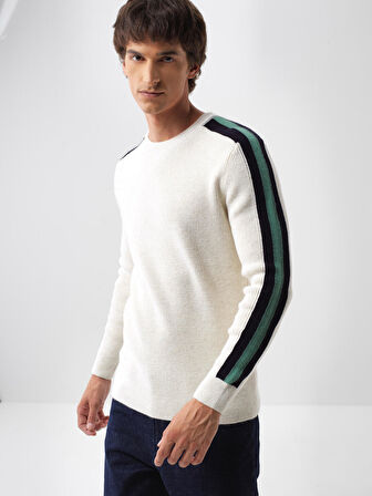 Xint Ekru Doğal Yün Dokulu Regular Fit Kazak