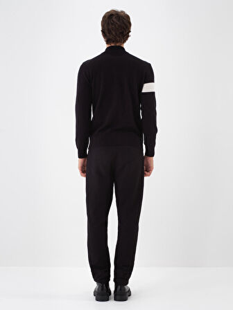 Xint Siyah Doğal Yün Dokulu Regular Fit Kazak