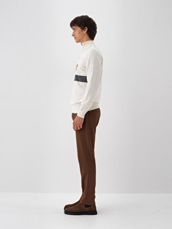 Xint Ekru Doğal Yün Dokulu Regular Fit Kazak