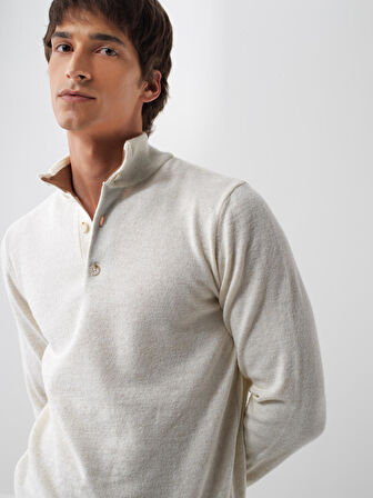 Xint Ekru Doğal Yün Dokulu Regular Fit Kazak