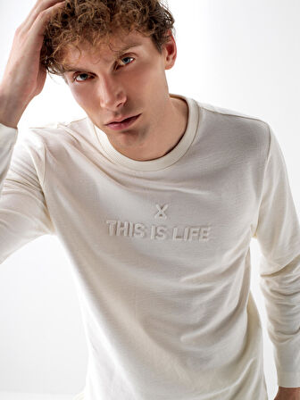 Xint Ekru Pamuk Dokulu Regular Fit Uzun Kollu Tişört