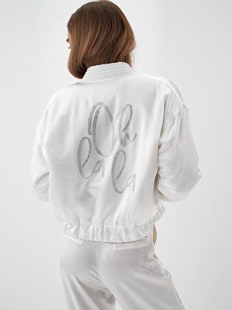 Xint Beyaz İpeksi Saten Oversize Ceket