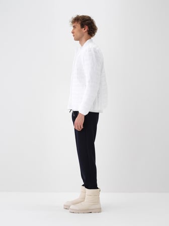 Xint Beyaz Formunu Koruyan Regular Fit Mont