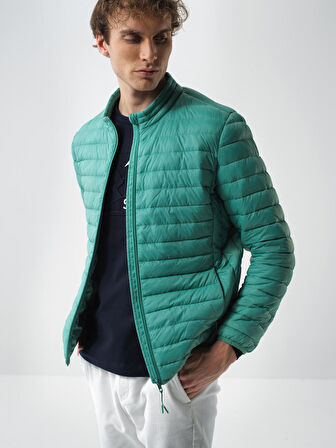 Xint Yeşil Formunu Koruyan Regular Fit Mont