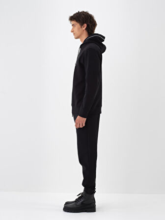 Xint Siyah Pamuk Dokulu Regular Fit Sweatshirt