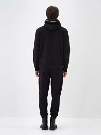 Xint Siyah Pamuk Dokulu Regular Fit Sweatshirt