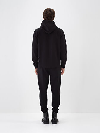 Xint Siyah Pamuk Dokulu Regular Fit Sweatshirt