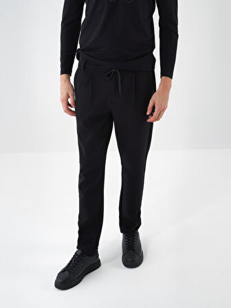 Xint Siyah Pamuk Dokulu Regular Fit Jogger Pantolon