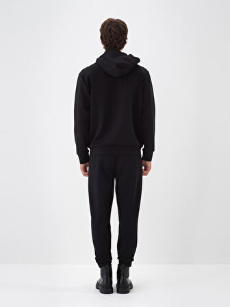 Xint Siyah Pamuk Dokulu Regular Fit Sweatshirt