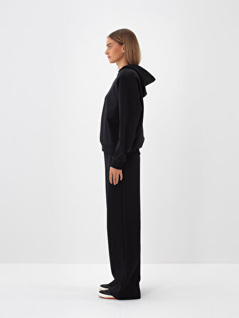 Xint Siyah Pamuk Dokulu Oversize Sweatshirt