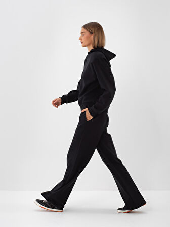 Xint Siyah Pamuk Dokulu Oversize Sweatshirt