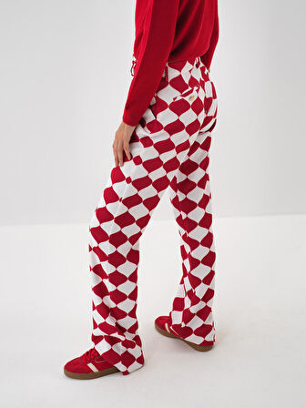Xint Kırmızı Formunu Koruyan Regular Fit Pantolon