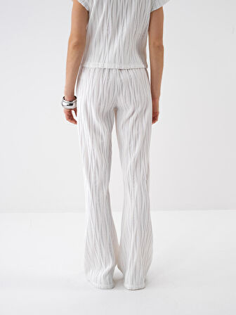 Beyaz Regular Fit  Pantolon