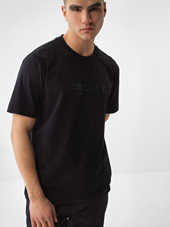 Siyah Regular Fit Pamuklu Tişört