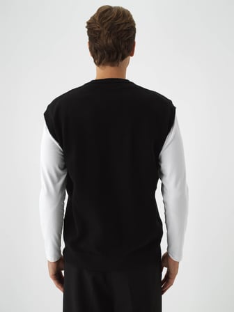 Xint Siyah Yumuşak Dokulu Regular Fit Süveter