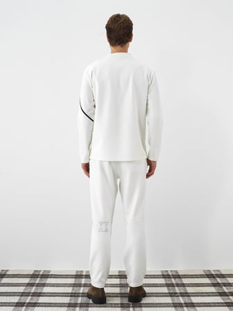 Xint Ekru Esnek Dokulu Regular Fit Sweatshirt