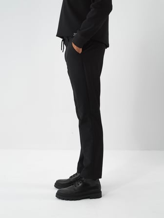 Xint Siyah Esnek Dokulu Regular Fit Jogger Pantolon