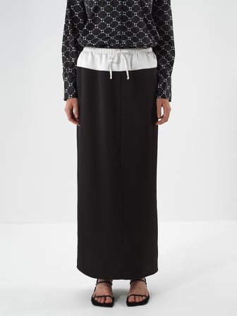 Xint Siyah İpeksi Saten Oversize Etek