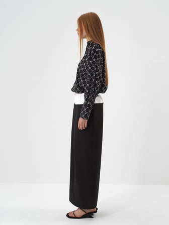 Xint Siyah İpeksi Saten Oversize Etek