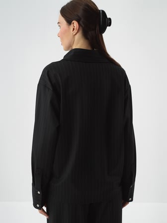 Xint Siyah Esnek Dokulu Oversize Bluz