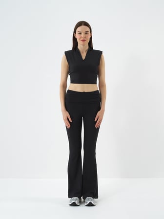 Xint Siyah Esnek Dokulu Regular Fit Bluz