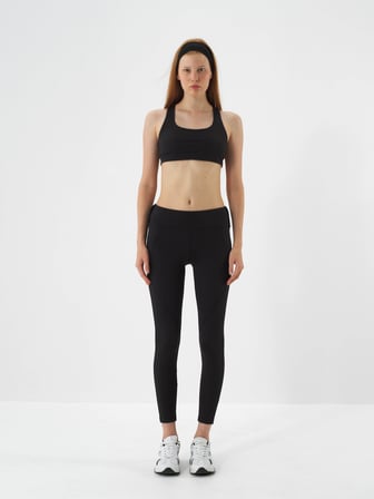 Xint Siyah Esnek Dokulu Slim Fit Crop