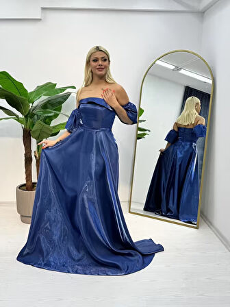 Straplez Kol Detaylı Kloş Abiye