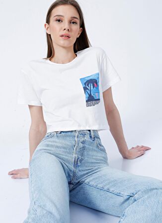 Fabrika Bisiklet Yaka  Crop Baskılı Beyaz Kadın T-Shirt  -  FOX