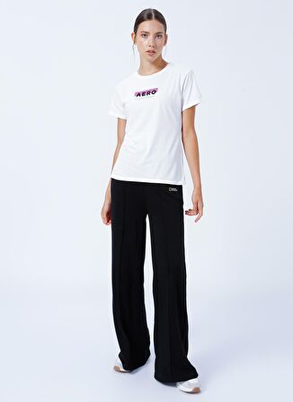 Aeropostale Bisiklet Yaka Nakışlı Beyaz Kadın T-Shirt K-5943