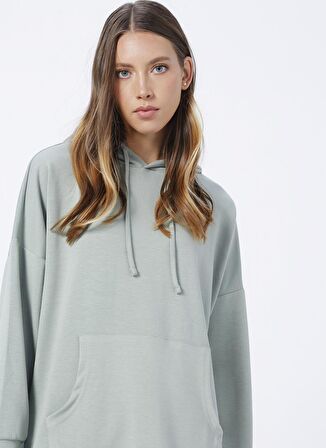 Fabrika Kapüşon Yaka Düz Mint Kadın Sweatshırt K-HW-21B20