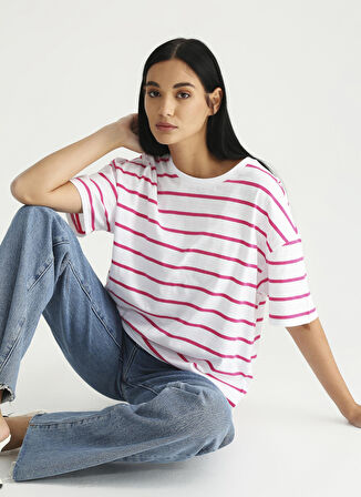 Fabrika Pembe - Beyaz Kadın T-Shirt