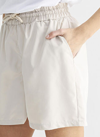 %100 Polyester