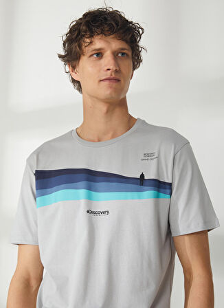 Discovery Expedition Gri Erkek Bisiklet Yaka Kısa Kollu Relaxed Baskılı T-Shirt HARDAP