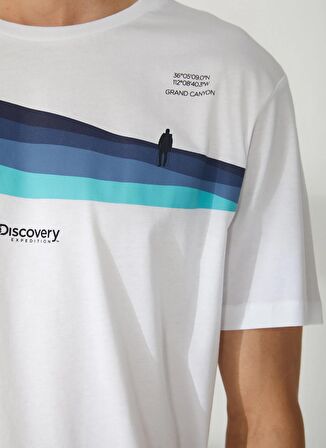 Discovery Expedition Bisiklet Yaka Baskılı Kırık Beyaz Erkek T-Shirt HARDAP