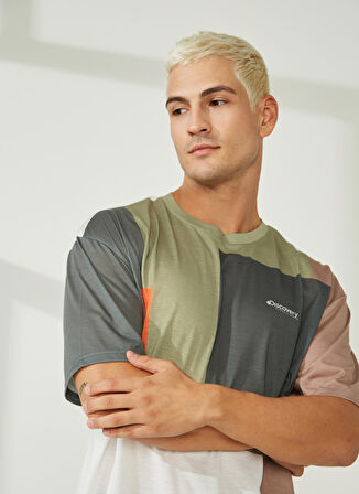 Discovery Expedition Haki Erkek Bisiklet Yaka Kısa Kollu Loose Fit Baskılı T-Shirt MARSA