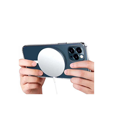 Newface Magneticsafe iPhone 16 Pro Silikon Kılıf - Şeffaf
