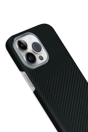 Fuchsia iPhone 15 Pro Max ile Uyumlu Volt Kablosuz Şarj Özellikli Kapak - Siyah