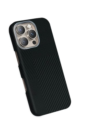 Fuchsia iPhone 16 Pro Max ile Uyumlu Volt Kablosuz Şarj Özellikli Kapak - Siyah