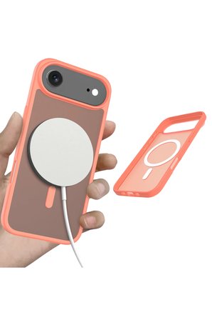 Fuchsia iPhone 17 Air ile Uyumlu Jota Kablosuz Şarj Özellikli Kapak - Turuncu